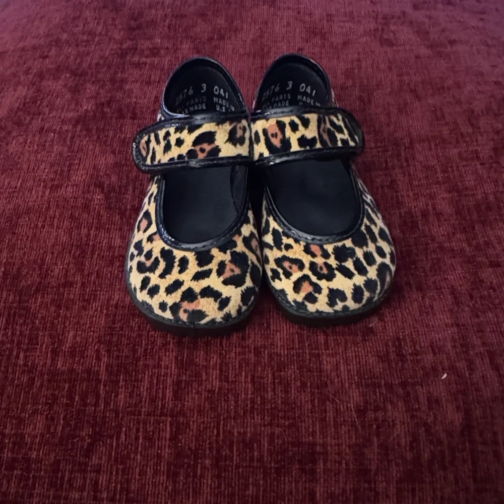 NEW LITTLE girls/toddler Sz 3 Soft Faux Fur Leopard Print Mary Jane Shoes NWOT